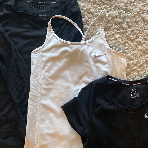 Nike Bundle! - Picture 3 of 4